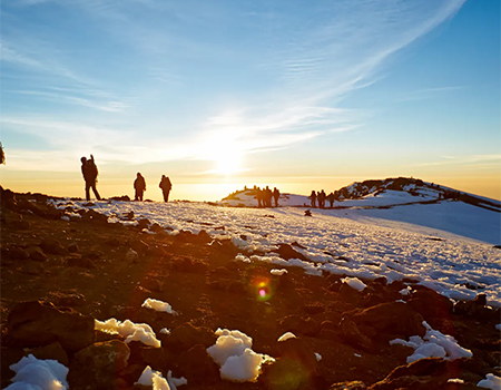 7-days-kilimanjaro-climing-marangu-route